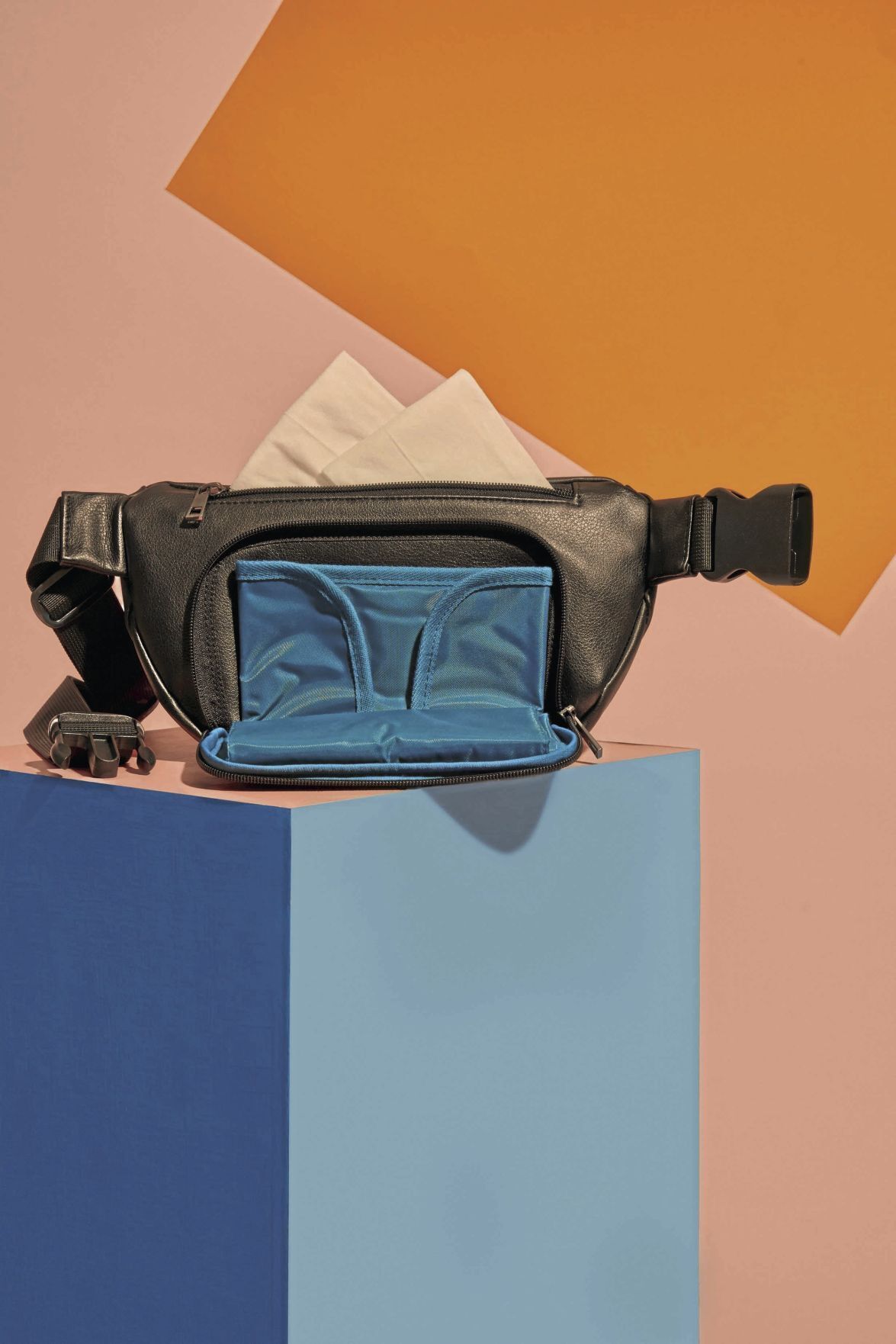 Waist-style baby bag by Kibou
